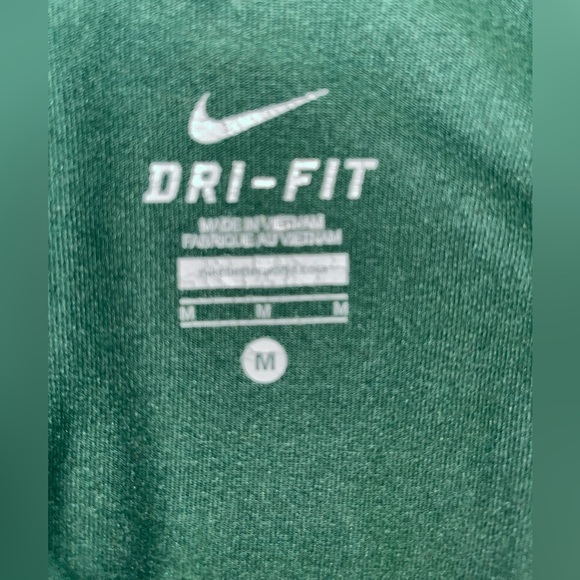 University of Oregon Nike Dri-fit quarter-zip - Picture 4 of 4